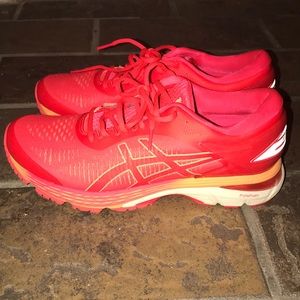 Women’s ASICS Gel-Kayano 25 Running